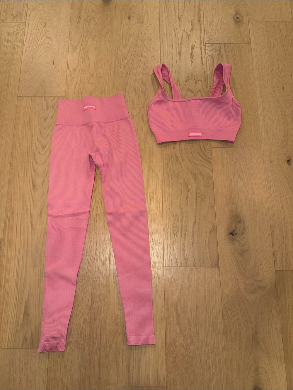 Fashion nova pink active set